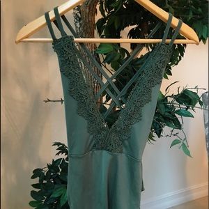 BOOHOO - low cut open back bodysuit - petite sz 4